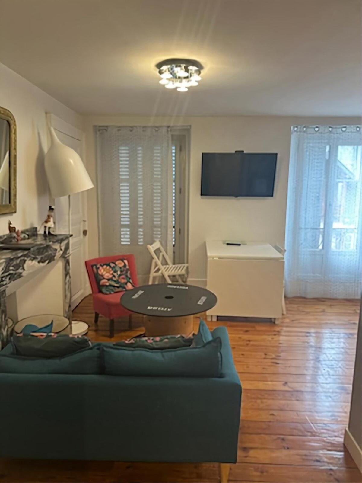 Appartement T2 4 Personnes Wifi Et Climatisation Bagnères-de-Luchon Екстериор снимка